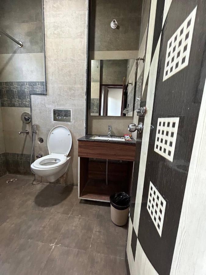Hotel 7 Heavens Mussoorie Exterior foto