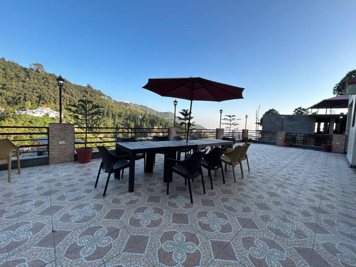 Hotel 7 Heavens Mussoorie Exterior foto